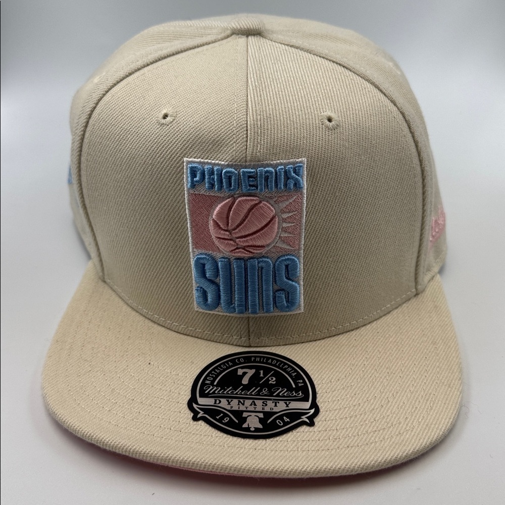 Mitchell and Ness NWT Phoenix Suns Hat 7.5